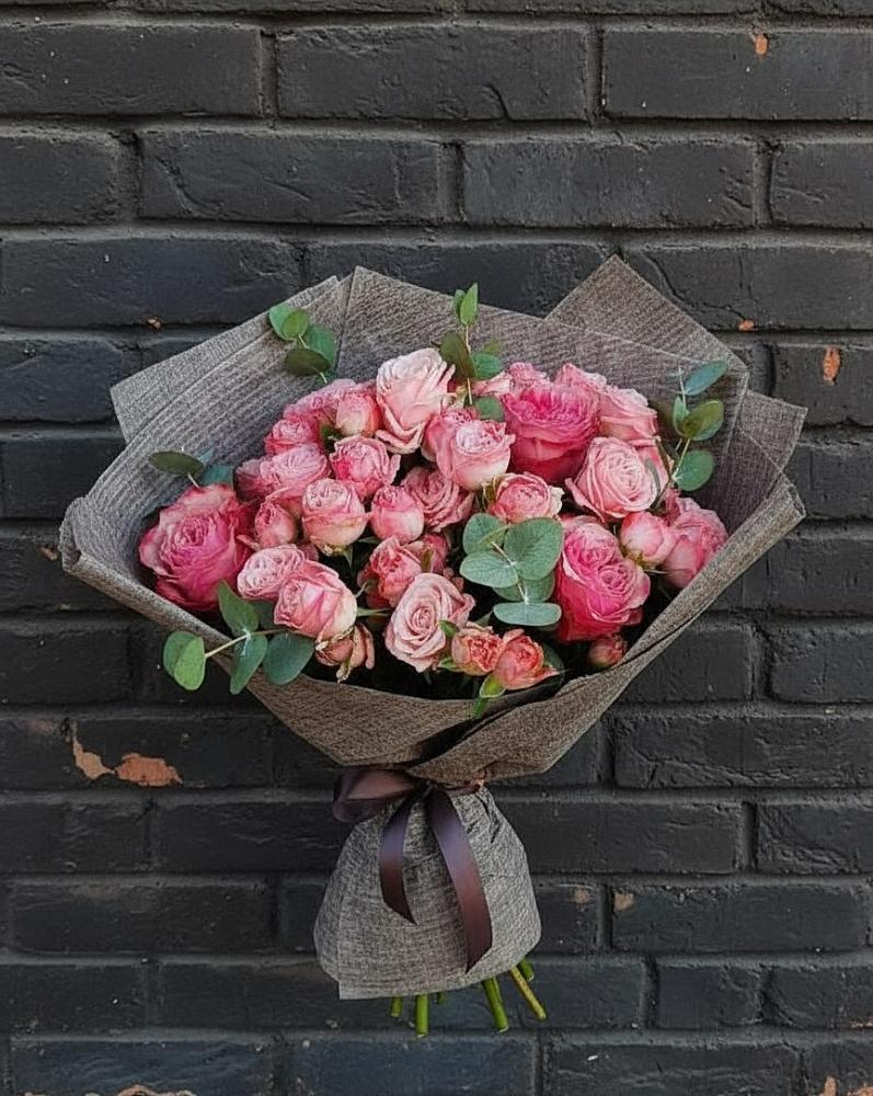 Букет цветов из: Розы в Топках