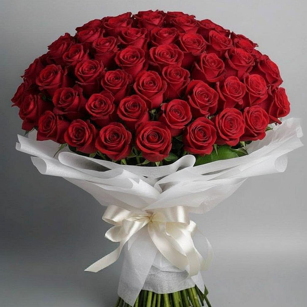 Букет 101 Красная роза Блэк Мэджик в Топках
