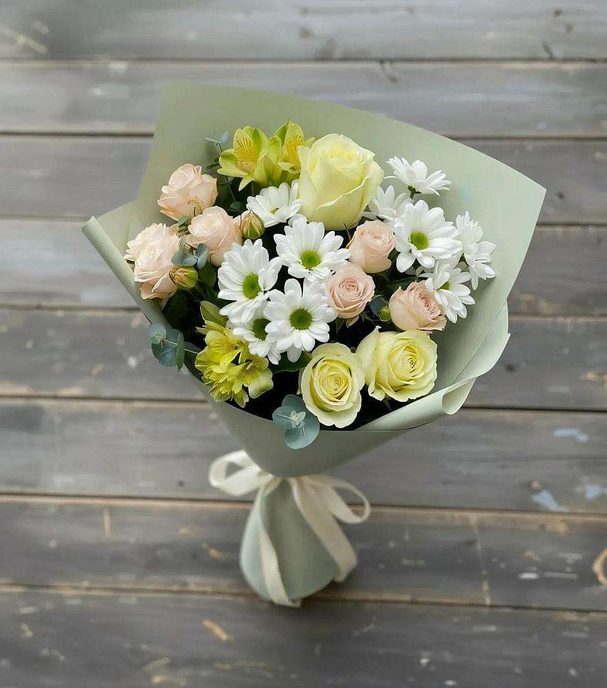 Букет цветов из: Альстромерии, Розы и Хризантемы в Топках