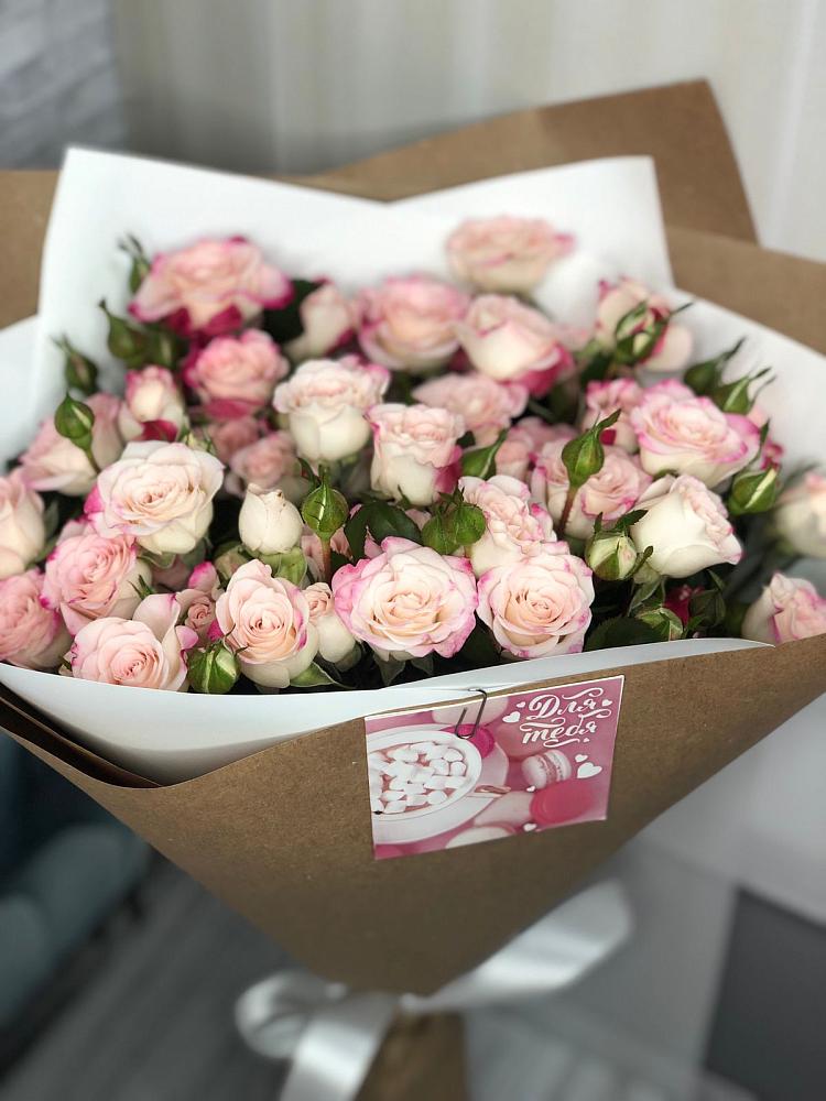 Букет цветов из: Розы в Топках