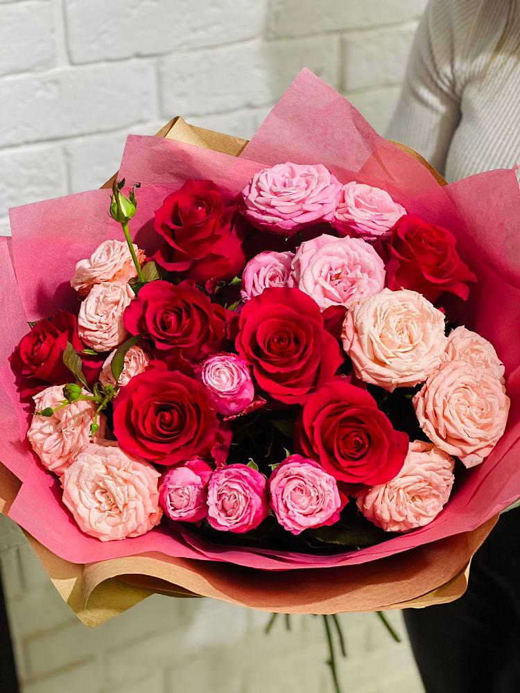 Букет цветов из: Розы в Топках