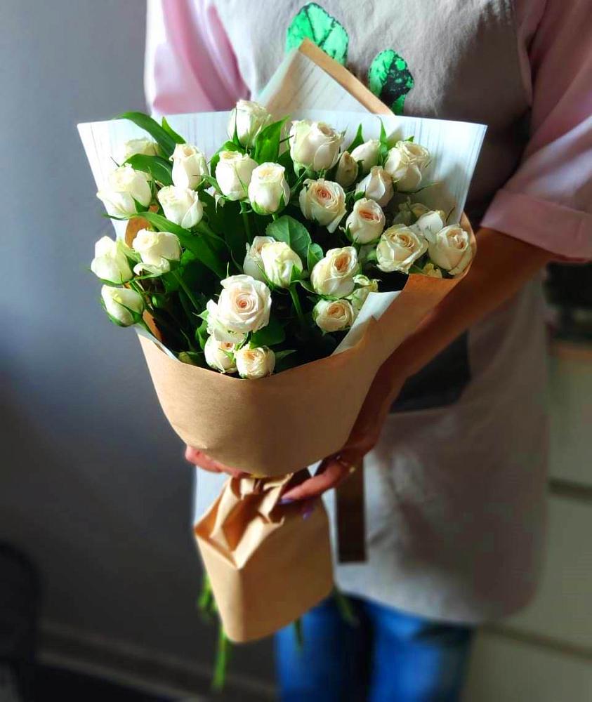 Букет цветов из: Розы в Топках