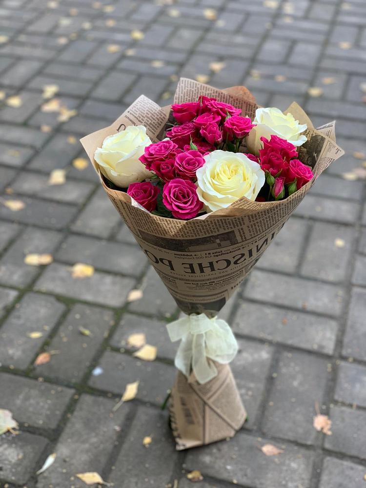 Букет цветов из: Розы в Топках