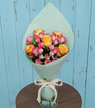 Букет цветов из:  Розы в Топках