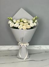 Букет цветов из:  Розы и Лизиантусы в Топках