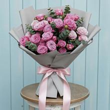 Букет цветов из:  Розы #REPLACE_PRED# Топках